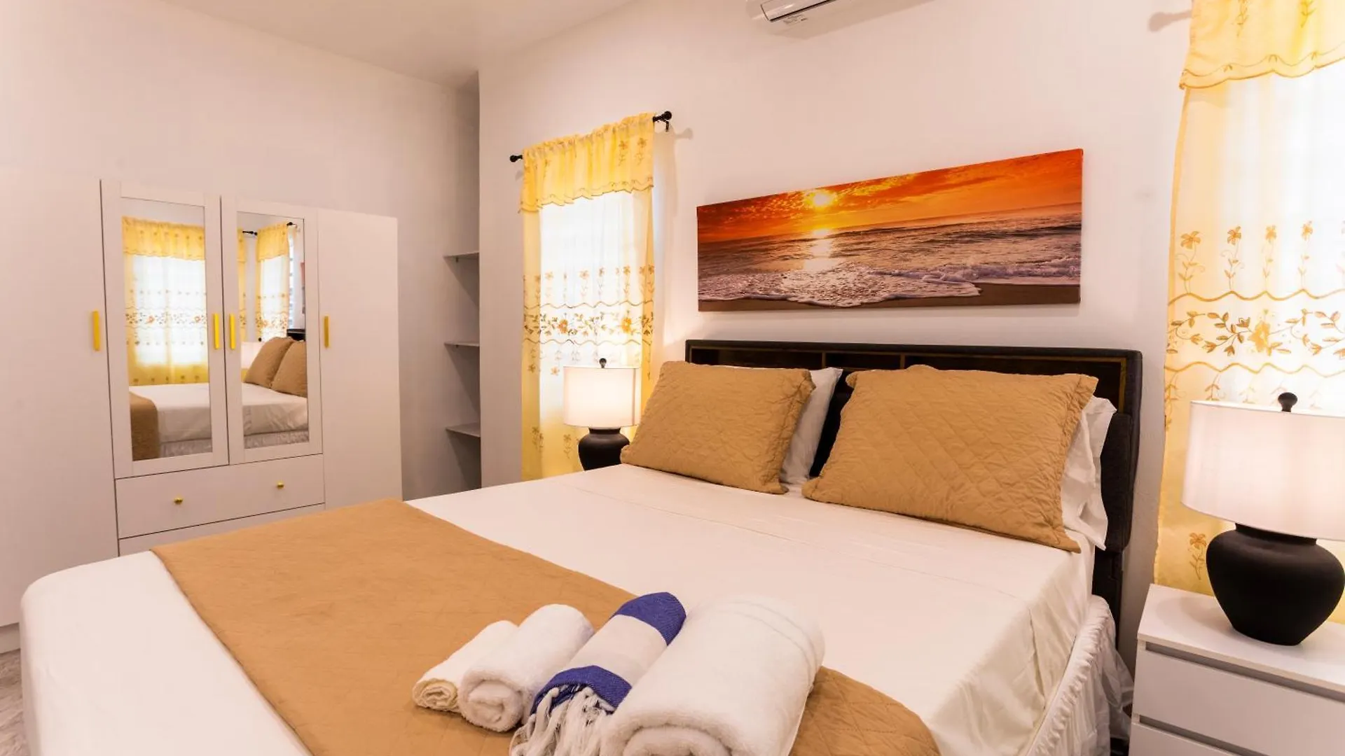 Spacious 2 Bedroom Unit With Concierge ANGUILLA Anguilla