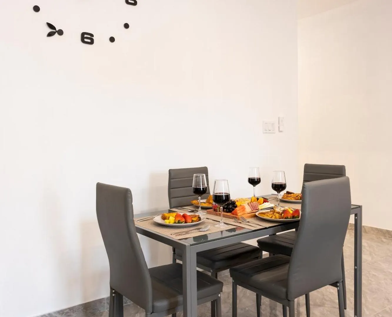 Apartment Spacious 2 Bedroom Unit With Concierge ANGUILLA